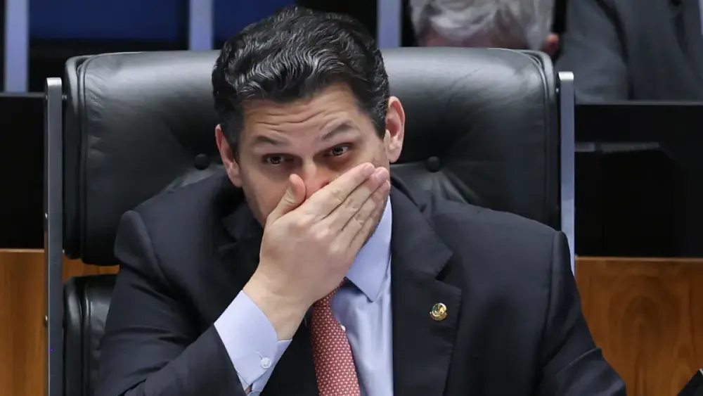 Alcolumbre pauta PEC que pode custar R$ 30 bi aos cofres públicos