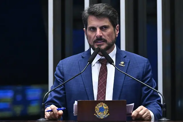 Avante elege primeiro senador; partido sai do zero