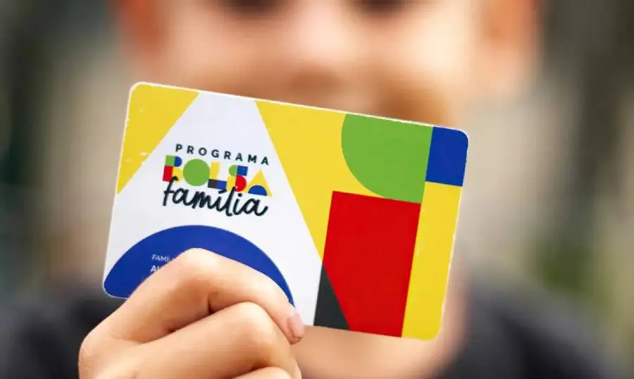 Bolsa Família atende 19 milhões de lares e 49,5 milhões de pessoas em maio
