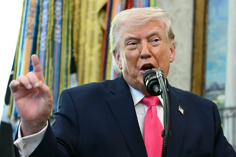 Custo de salão de festas de Trump dobra para US$ 400 mi