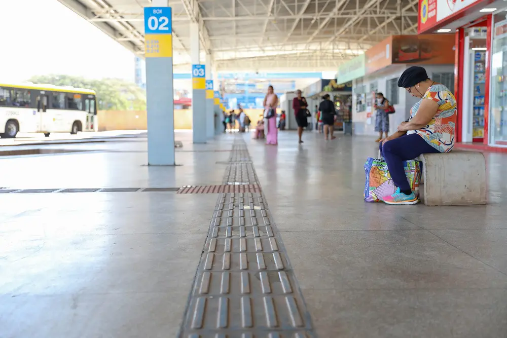 GDF investe R$ 32,5 mi e inaugura seis rodoviárias no DF