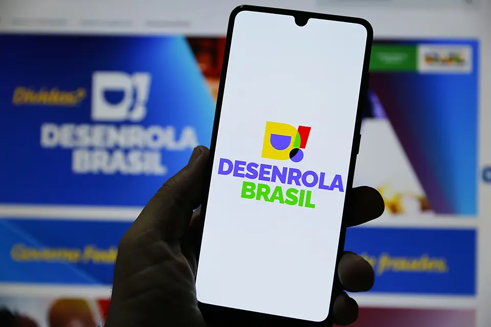 Novo Desenrola atinge 27,7 milhões, diz Febraban